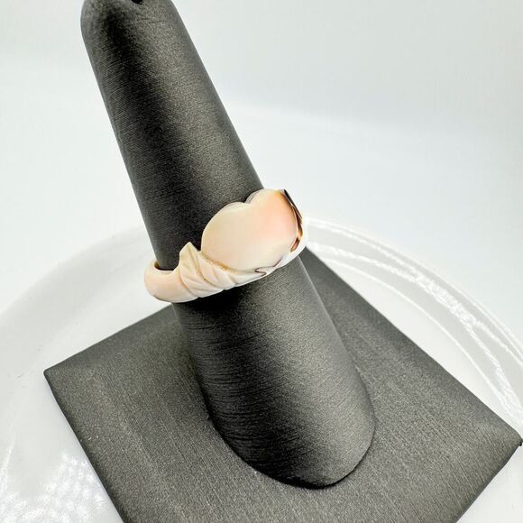 Vintage Heart Shell Ring Beachy Chic Retro Glam Vacation Unique Gift Ocean - Picture 10 of 11